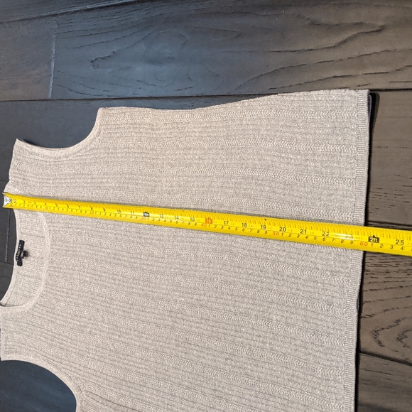 Talbot's Top, Mp, like new - Picture 4 of 5